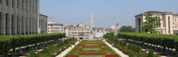 mont des arts ciel bleu