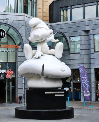 Schtroumpf MOOF galerie Horta