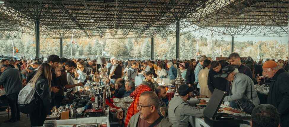 Brocante à Bruxelles : marchés insolites hors Jeu de Balle